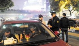 黑车最新爆料新闻报道图片,最新爆料图片揭露行业潜规则